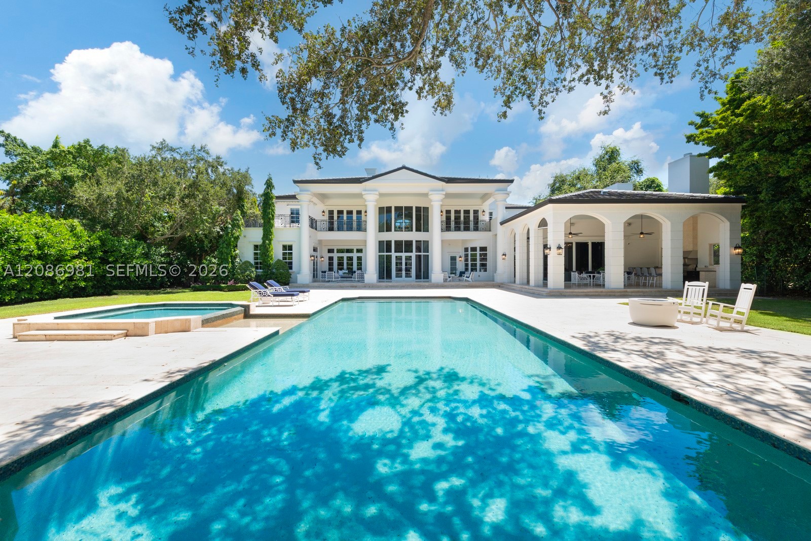 6045 SW 106th St, Pinecrest FL 33156