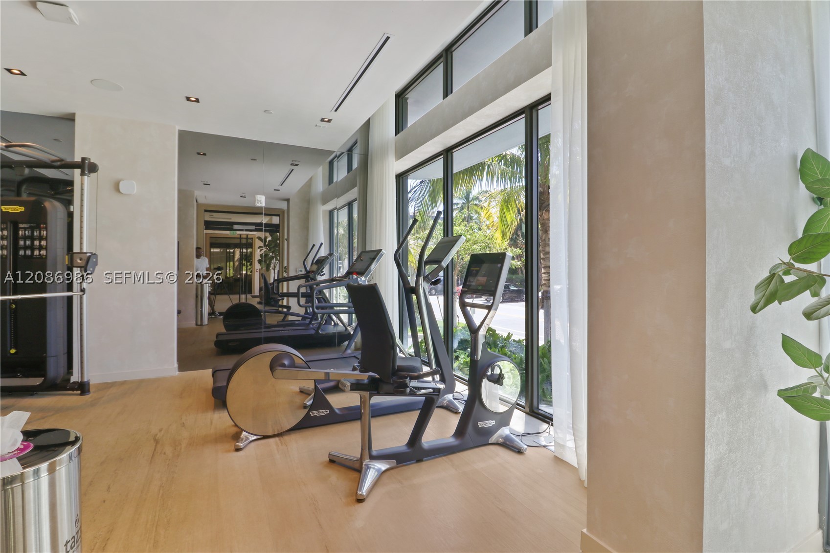 9901 W Bay Harbor Dr #405, Bay Harbor Islands FL 33154