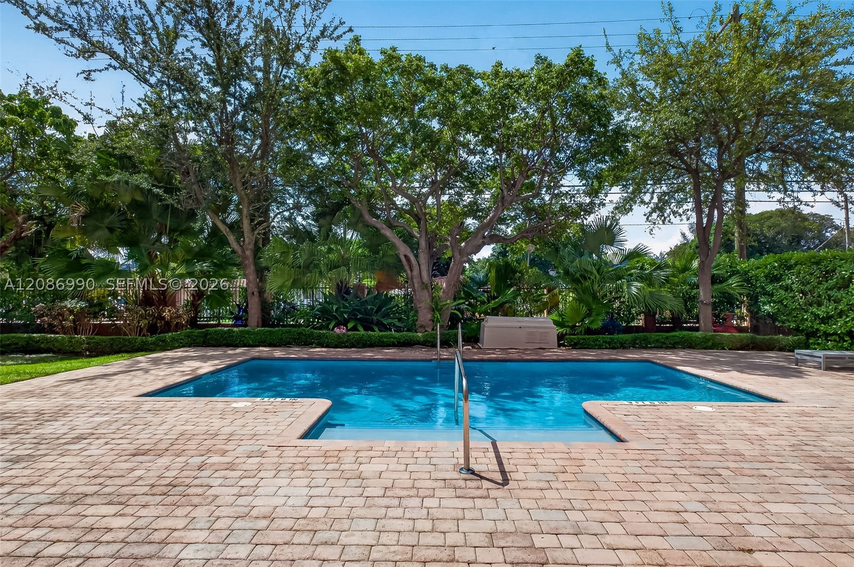 3530 SW 22nd St #805, Miami FL 33145