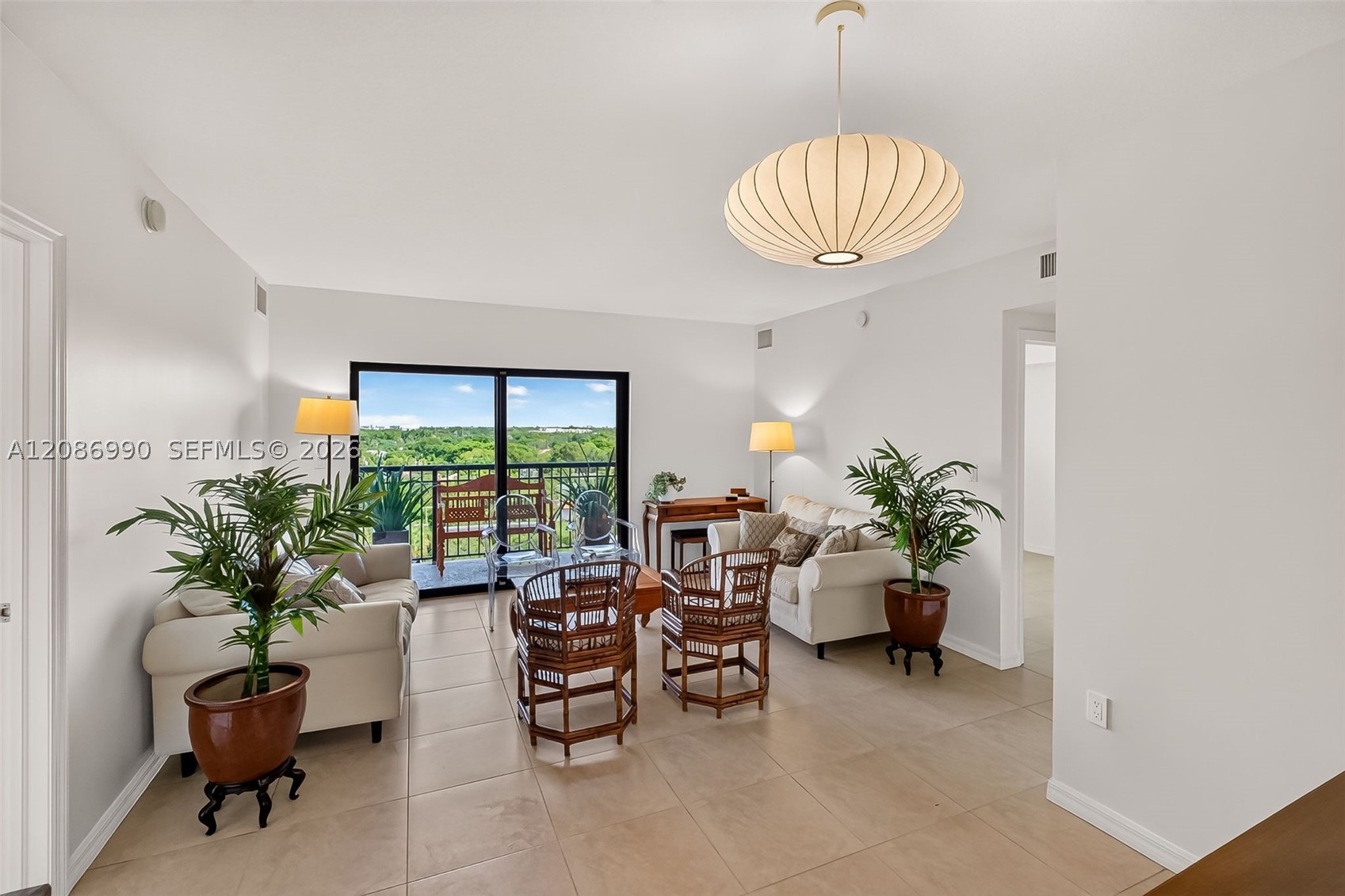 3530 SW 22nd St #805, Miami FL 33145