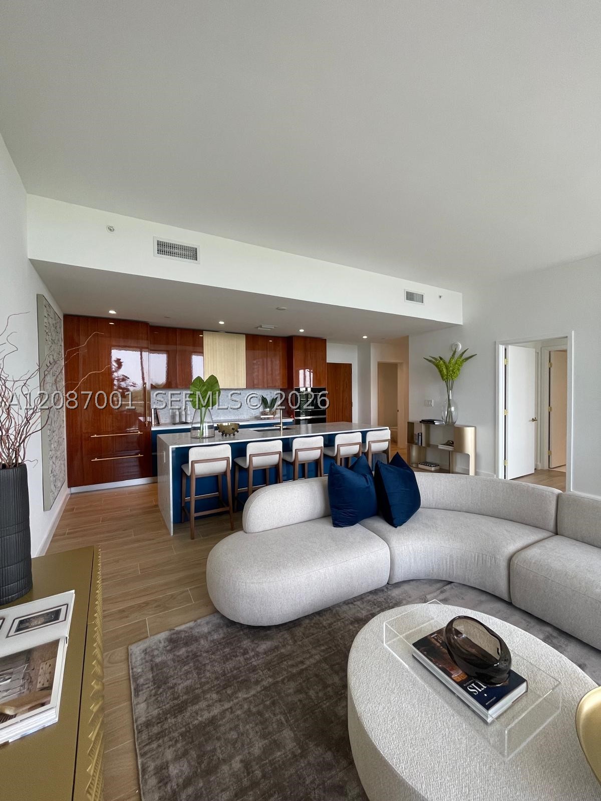 2678 Tigertail Ave #502, Miami FL 33133