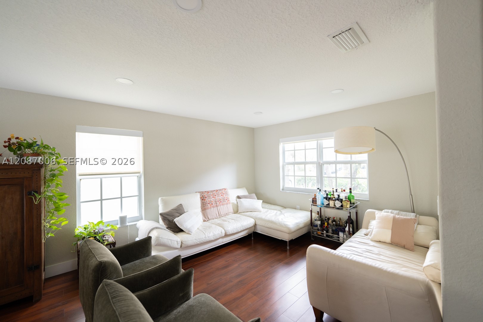 13832 NW 22nd St, Sunrise FL 33323