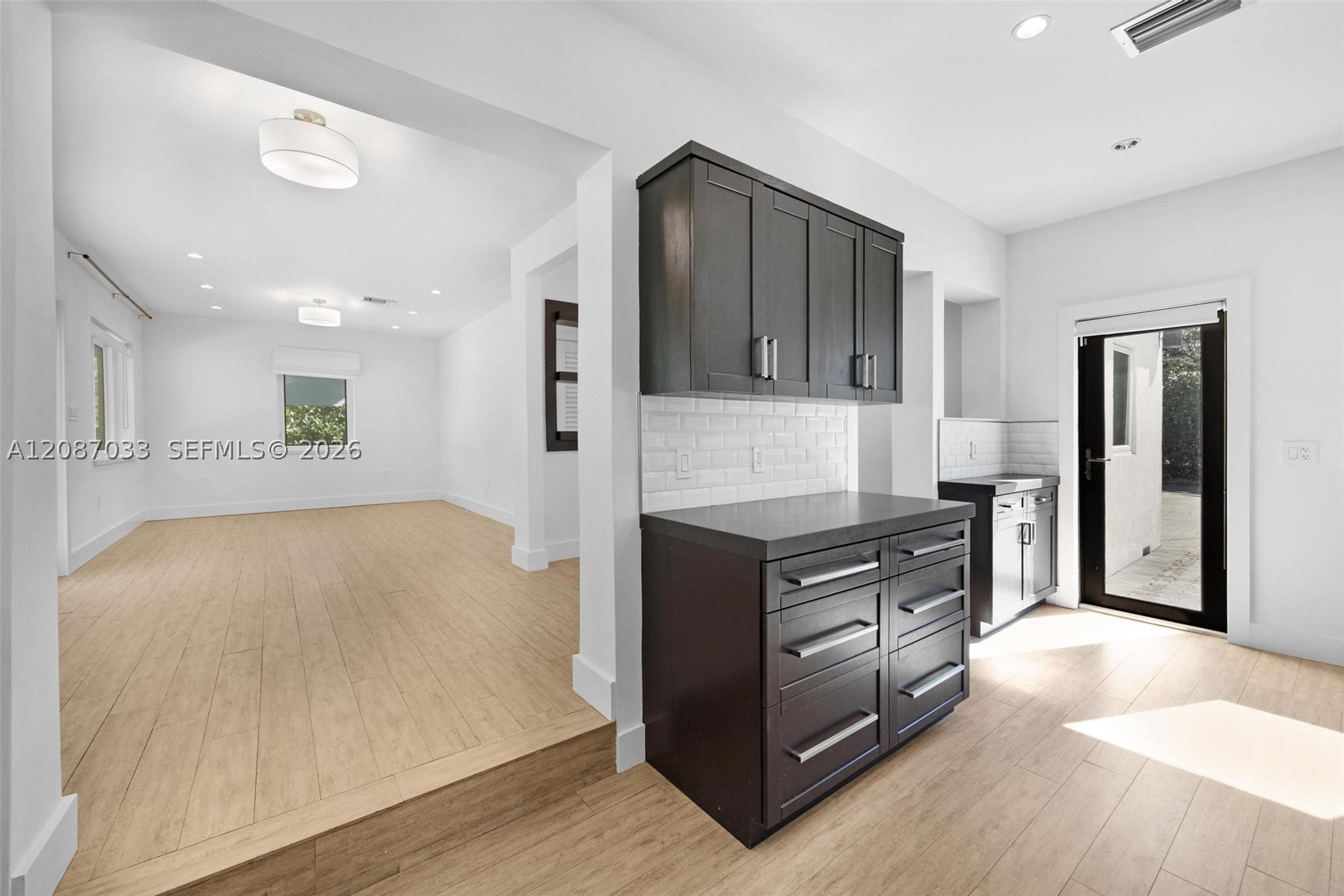 6476 SW 10th Ter, West Miami FL 33144