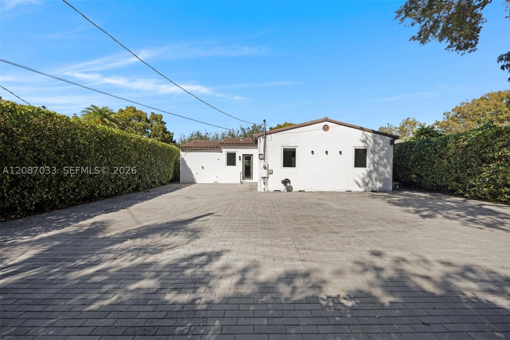 6476 SW 10th Ter, West Miami FL 33144