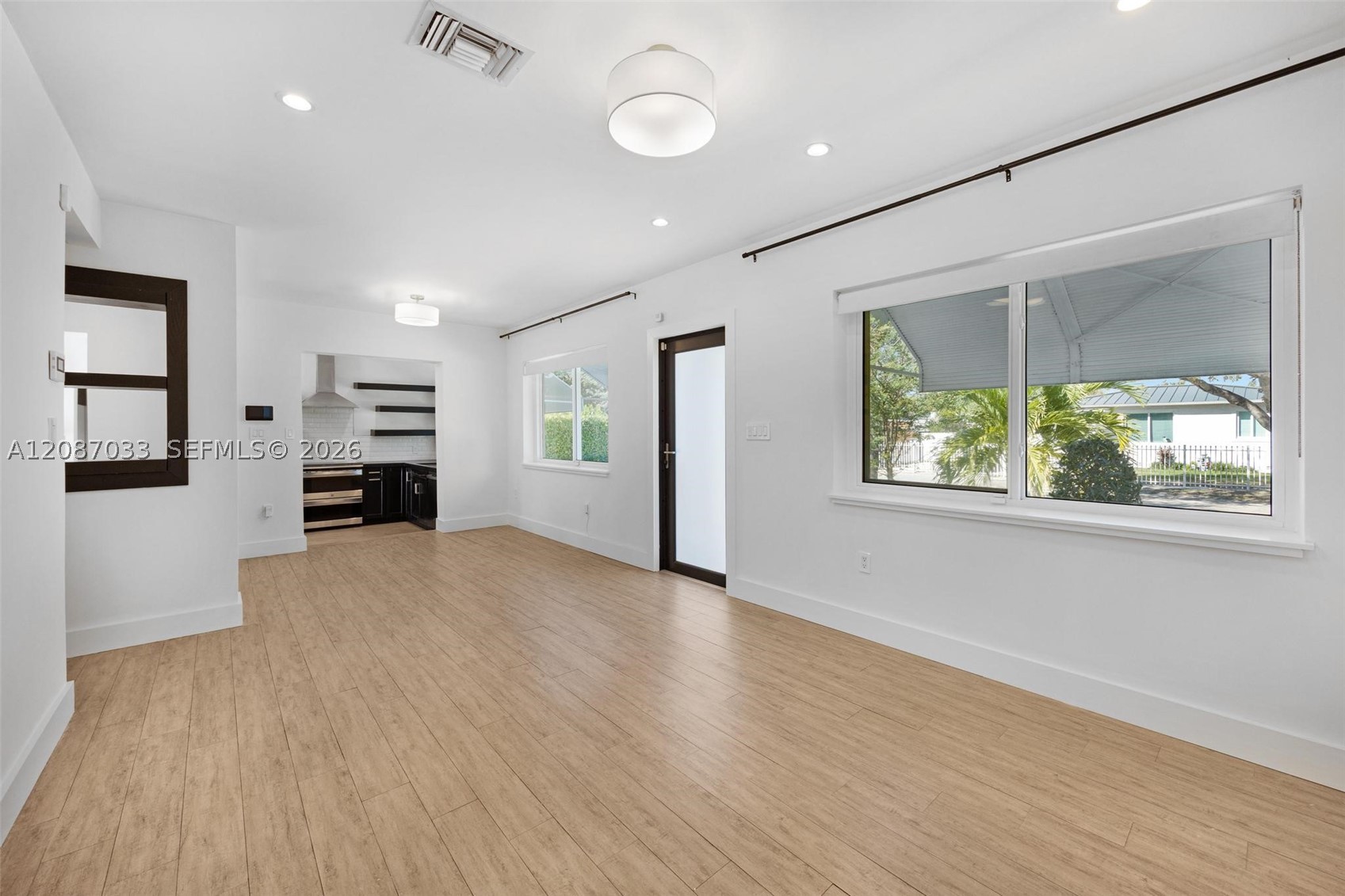 6476 SW 10th Ter, West Miami FL 33144