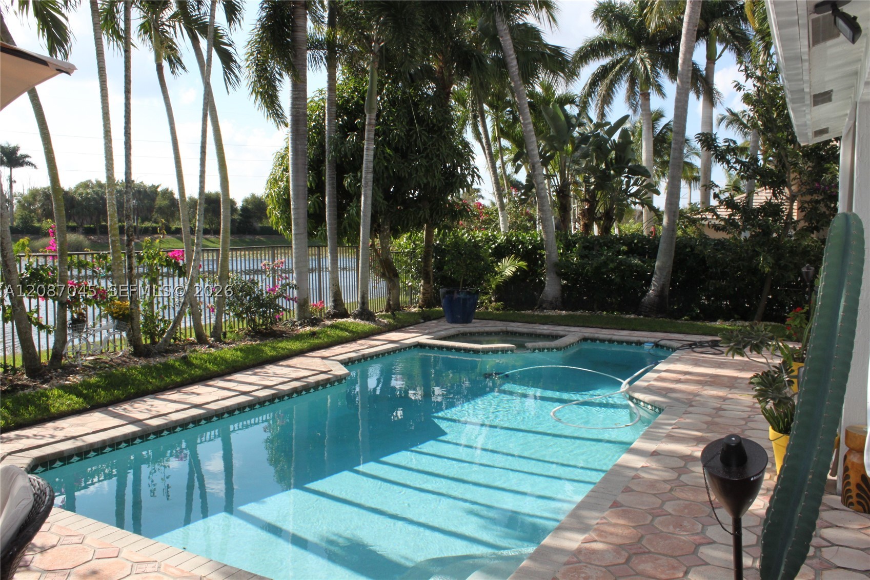 2568 Jardin Pl #2568, Weston FL 33327