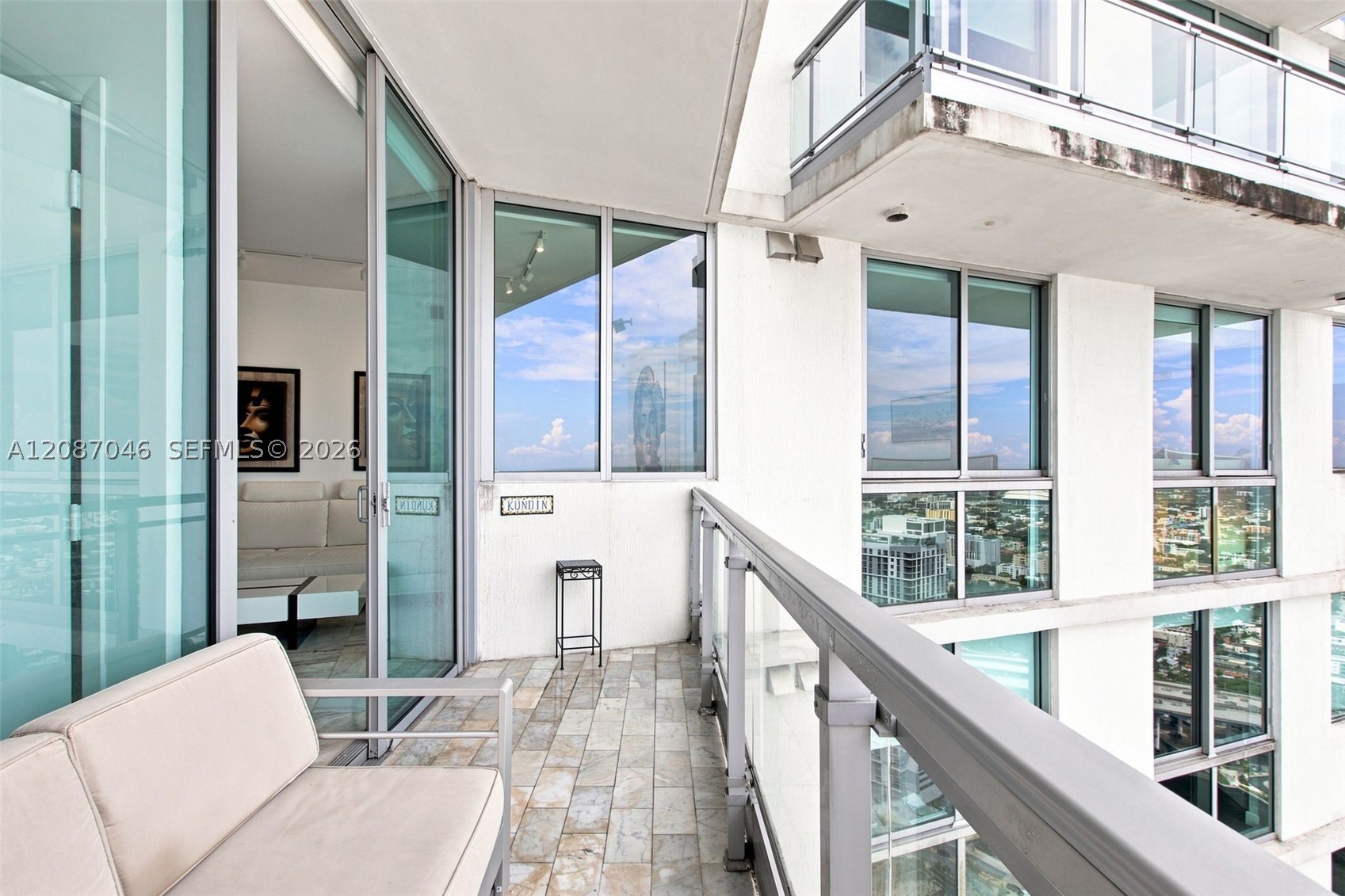 92 SW 3rd St #5106, Miami FL 33130