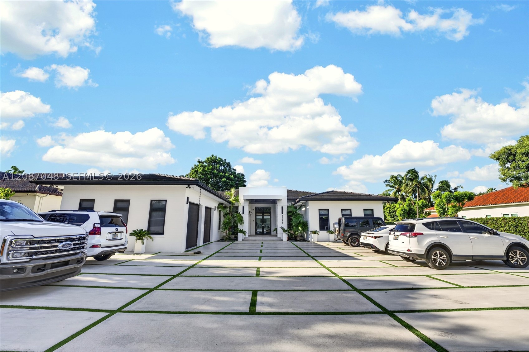 11681 SW 93rd St, Miami FL 33176