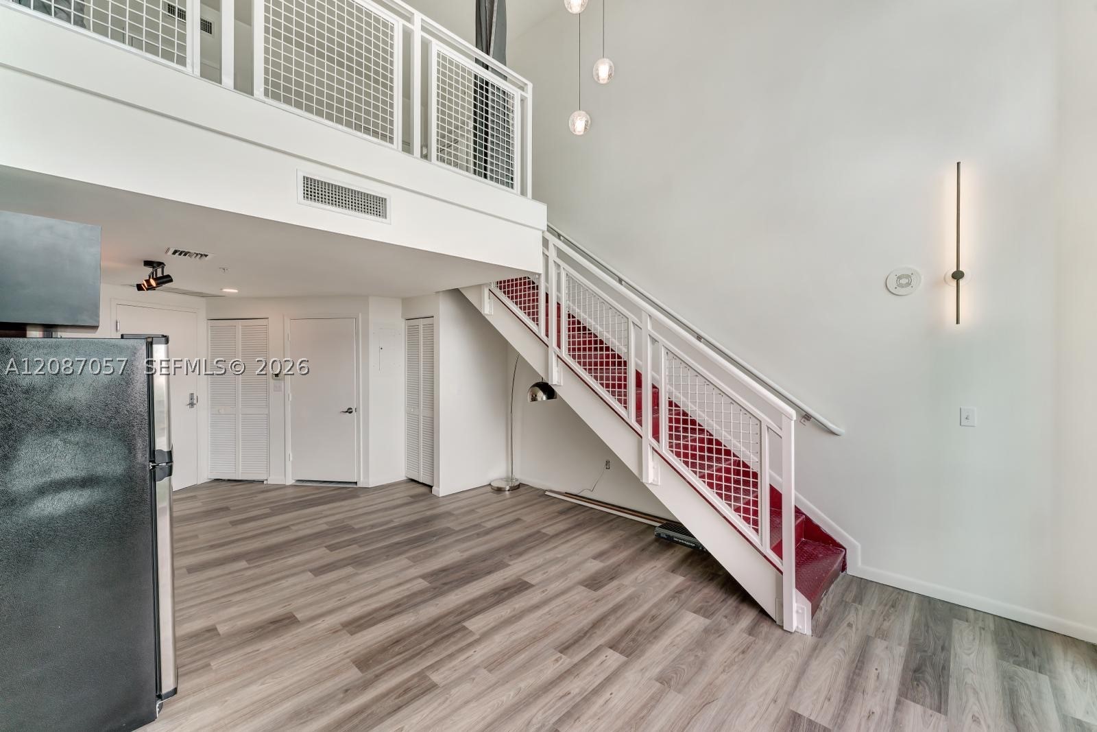 253 NE 2nd St #630, Miami FL 33132