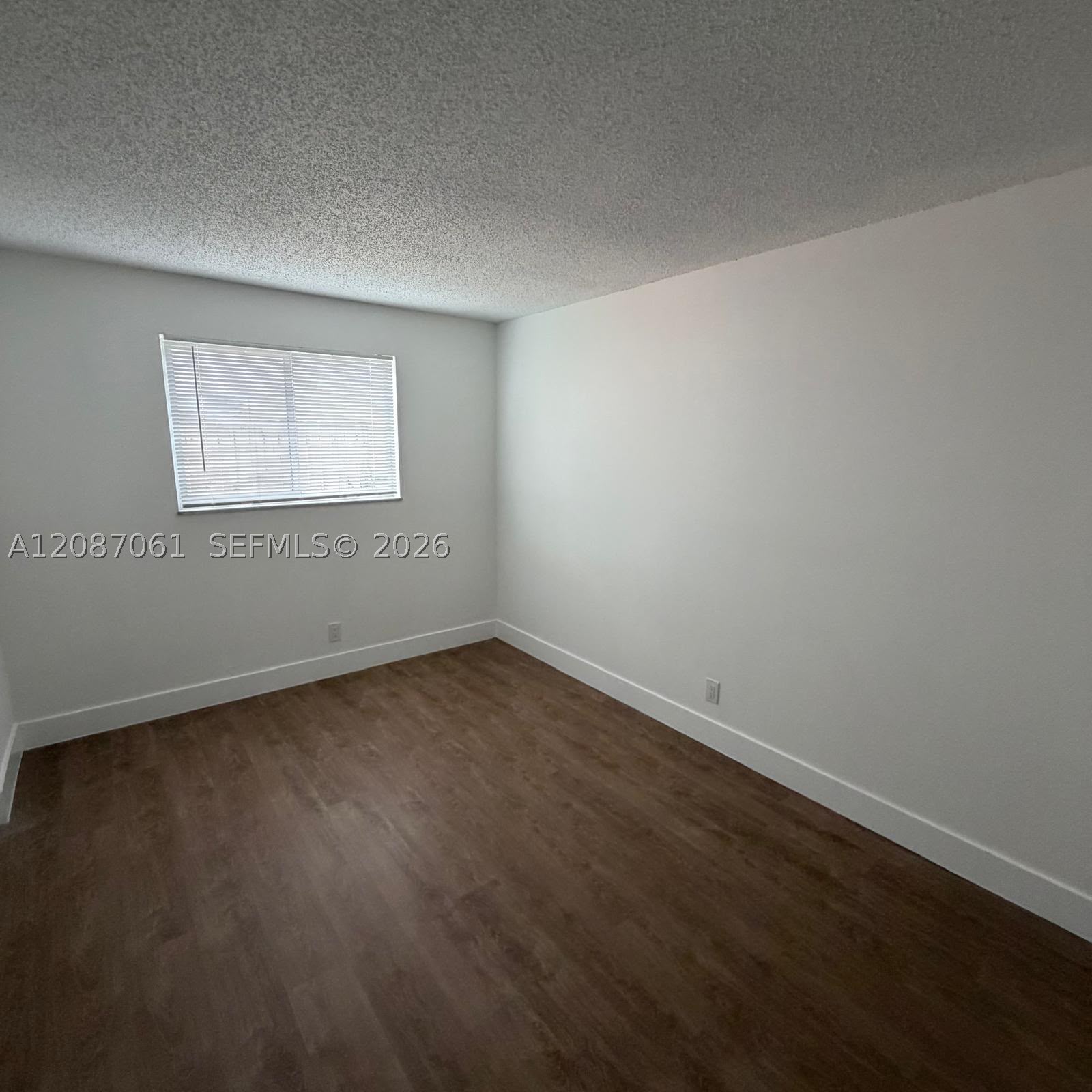 3932 NW 39th Ave, Lauderdale Lakes FL 33309