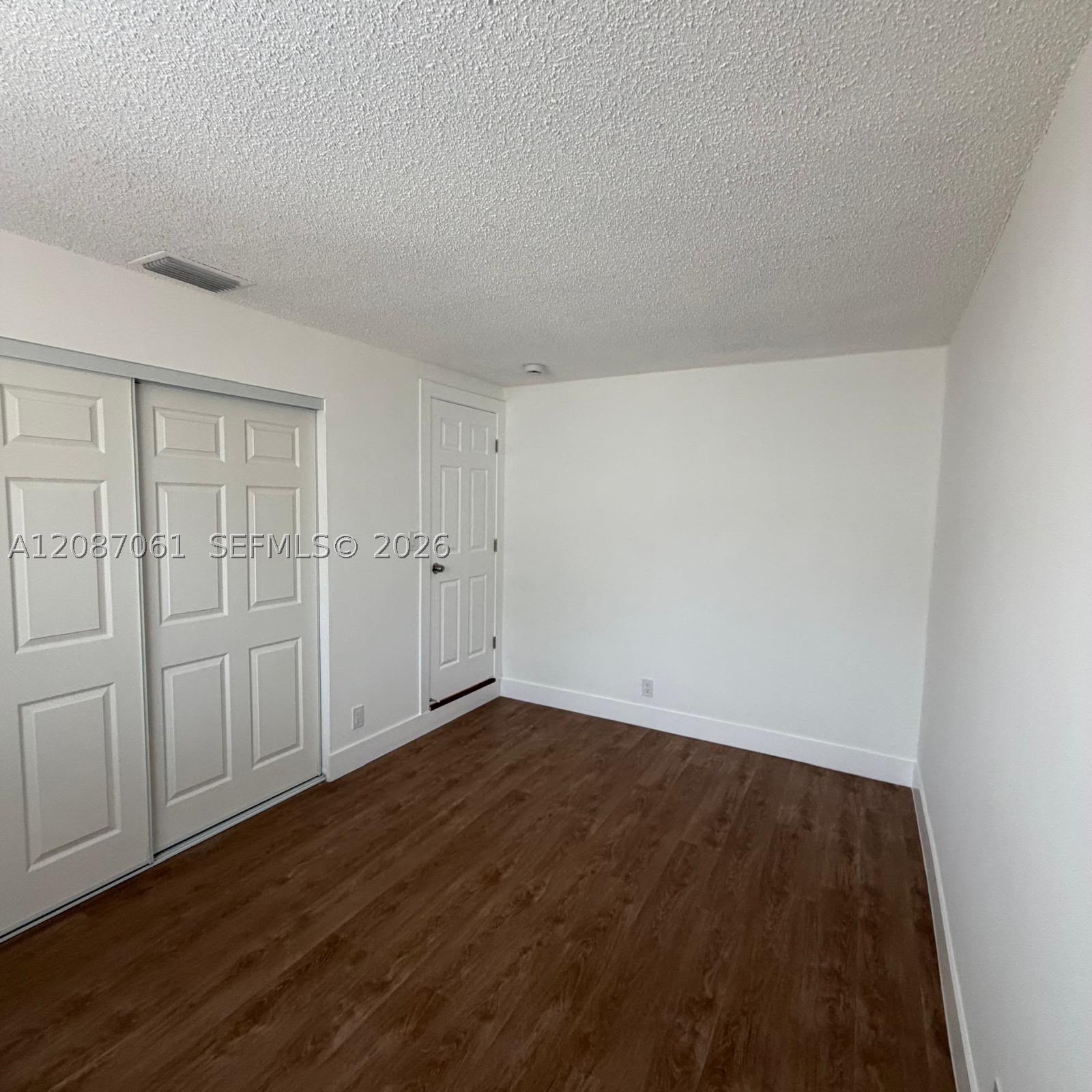 3932 NW 39th Ave, Lauderdale Lakes FL 33309
