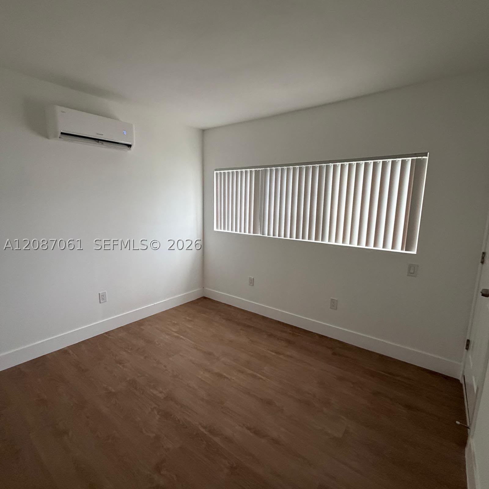 3932 NW 39th Ave, Lauderdale Lakes FL 33309