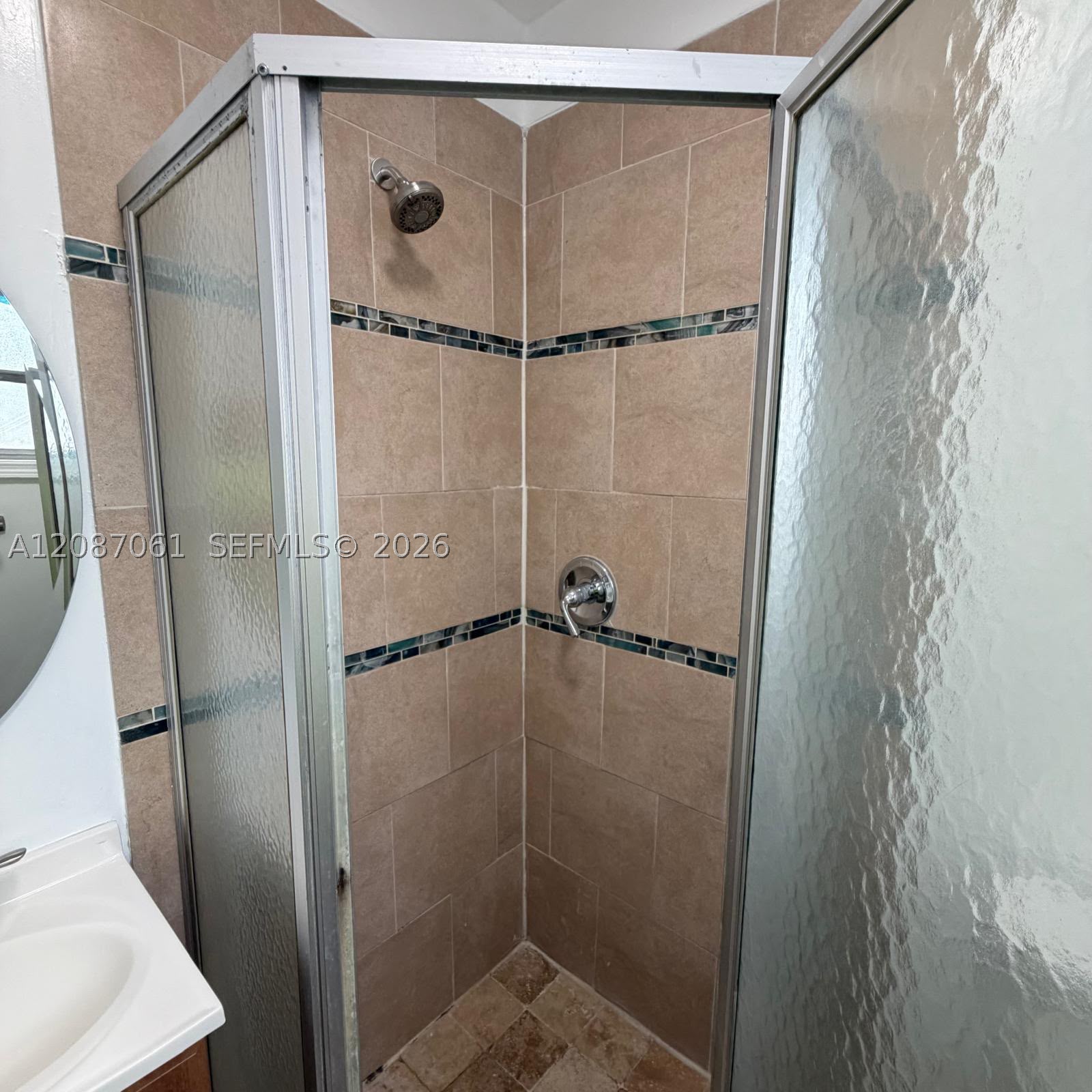 3932 NW 39th Ave, Lauderdale Lakes FL 33309