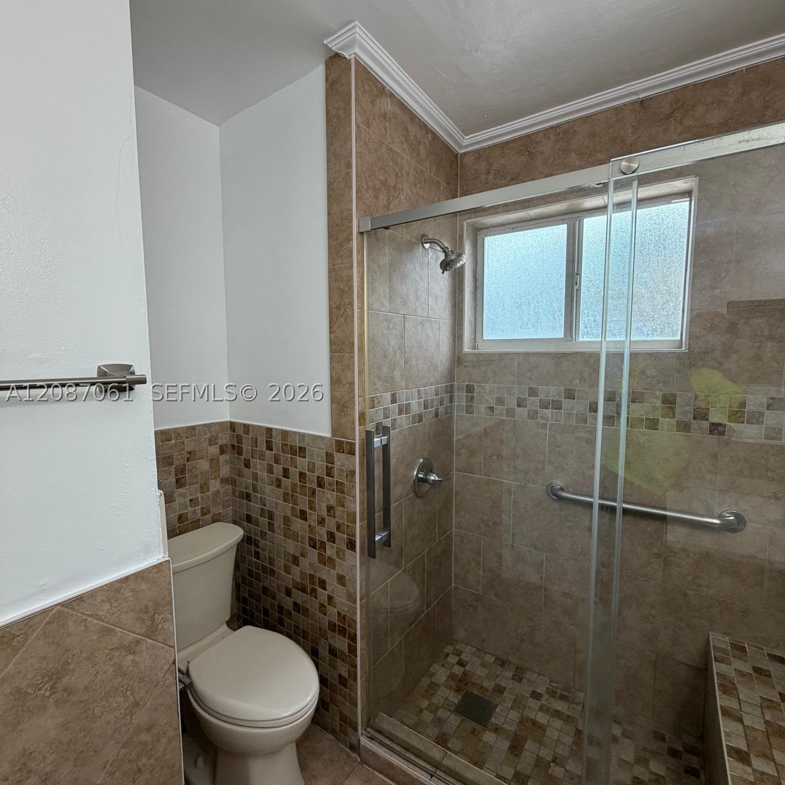 3932 NW 39th Ave, Lauderdale Lakes FL 33309