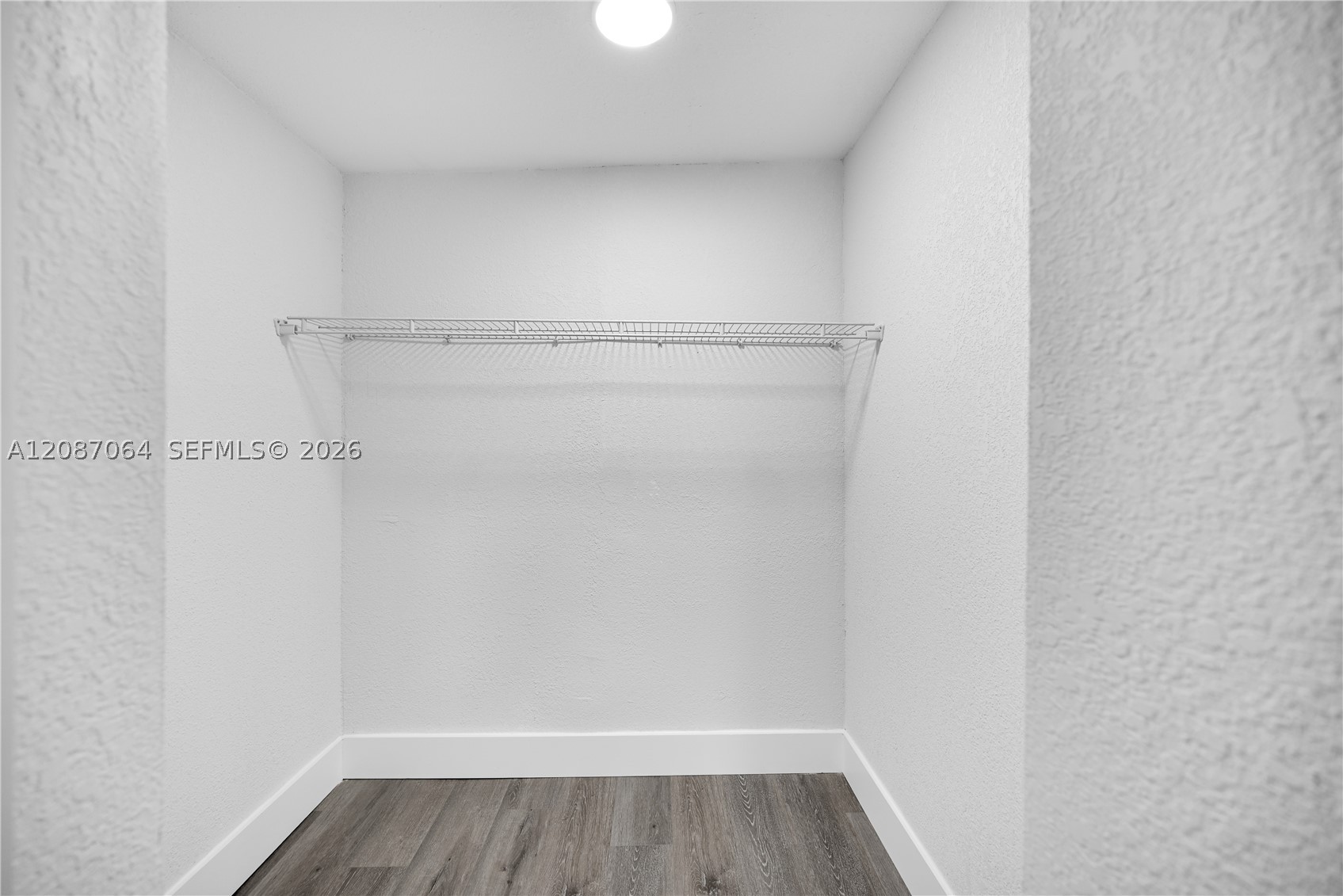 1018 NE 7th St, Hallandale Beach FL 33009