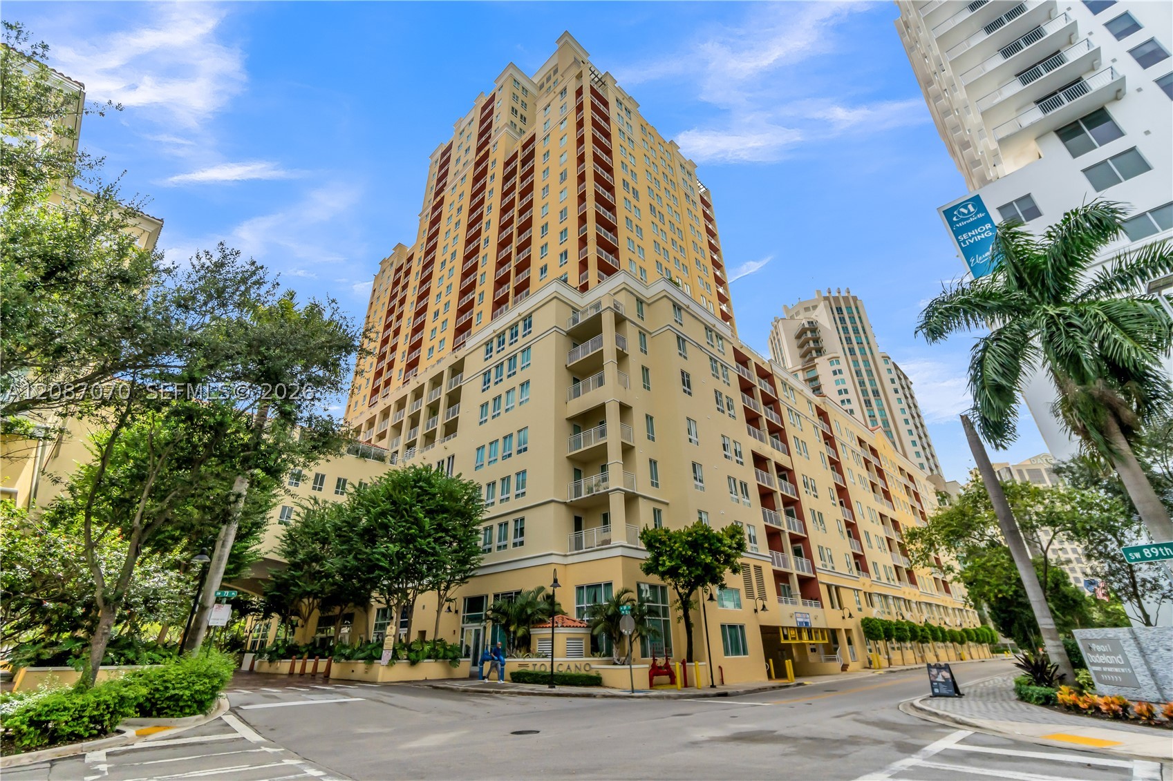 7350 SW 89th St #312S, Miami FL 33156