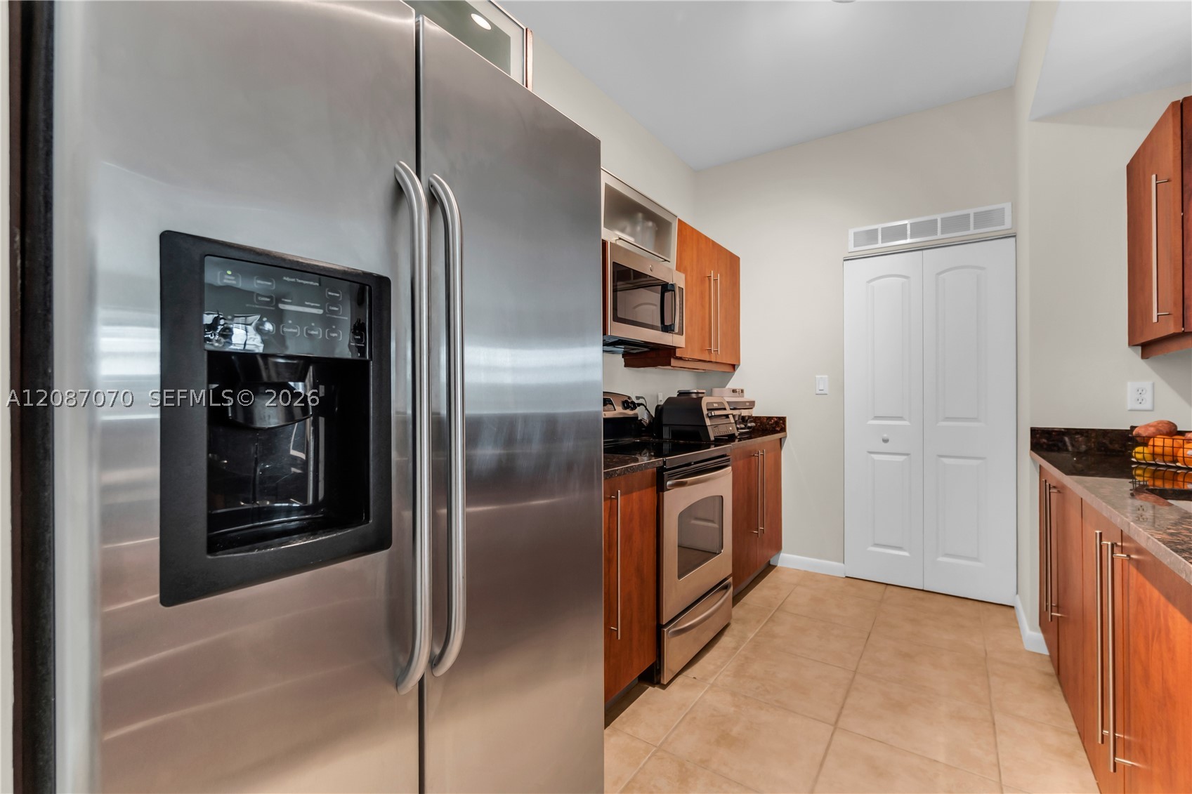 7350 SW 89th St #312S, Miami FL 33156