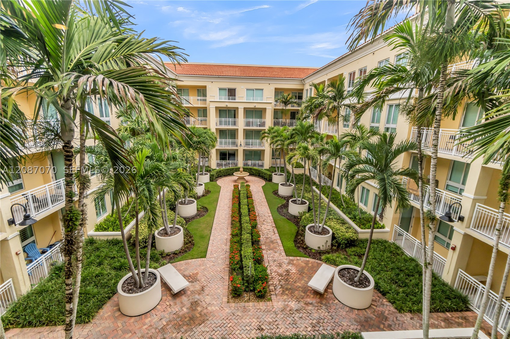 7350 SW 89th St #312S, Miami FL 33156