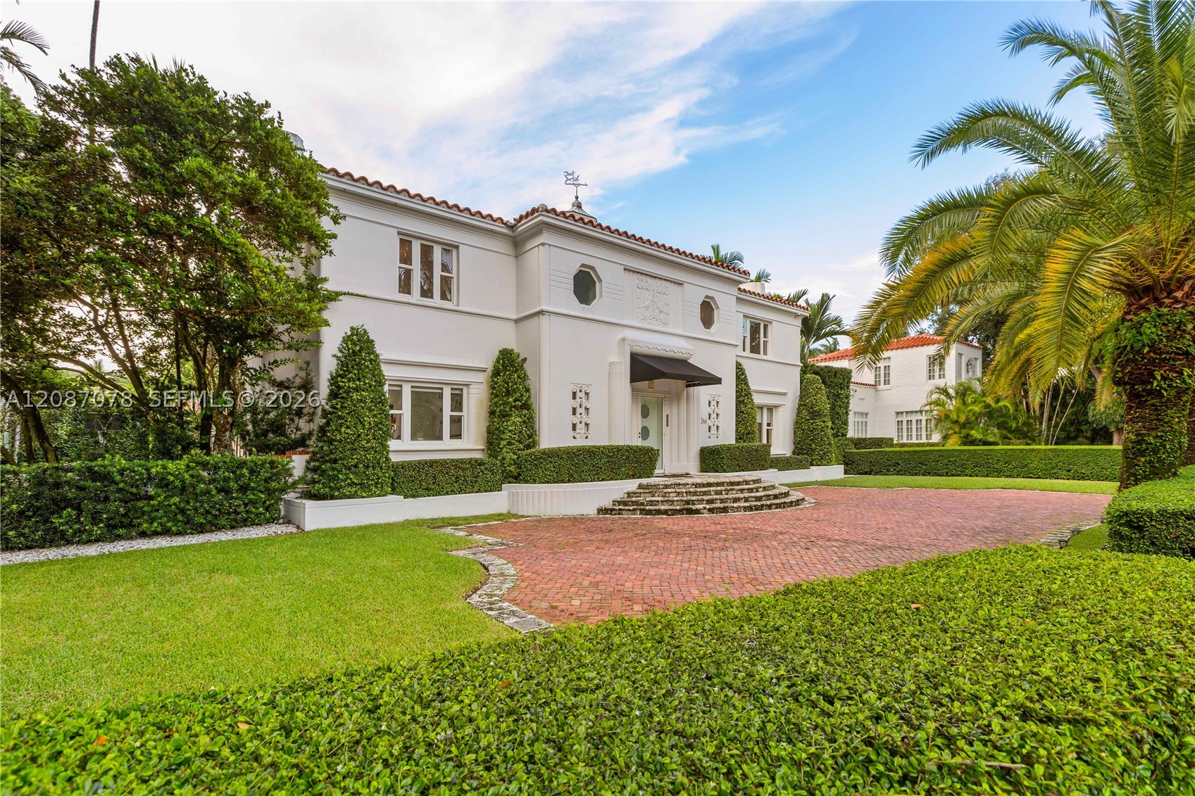 1261 N Greenway Dr, Coral Gables FL 33134