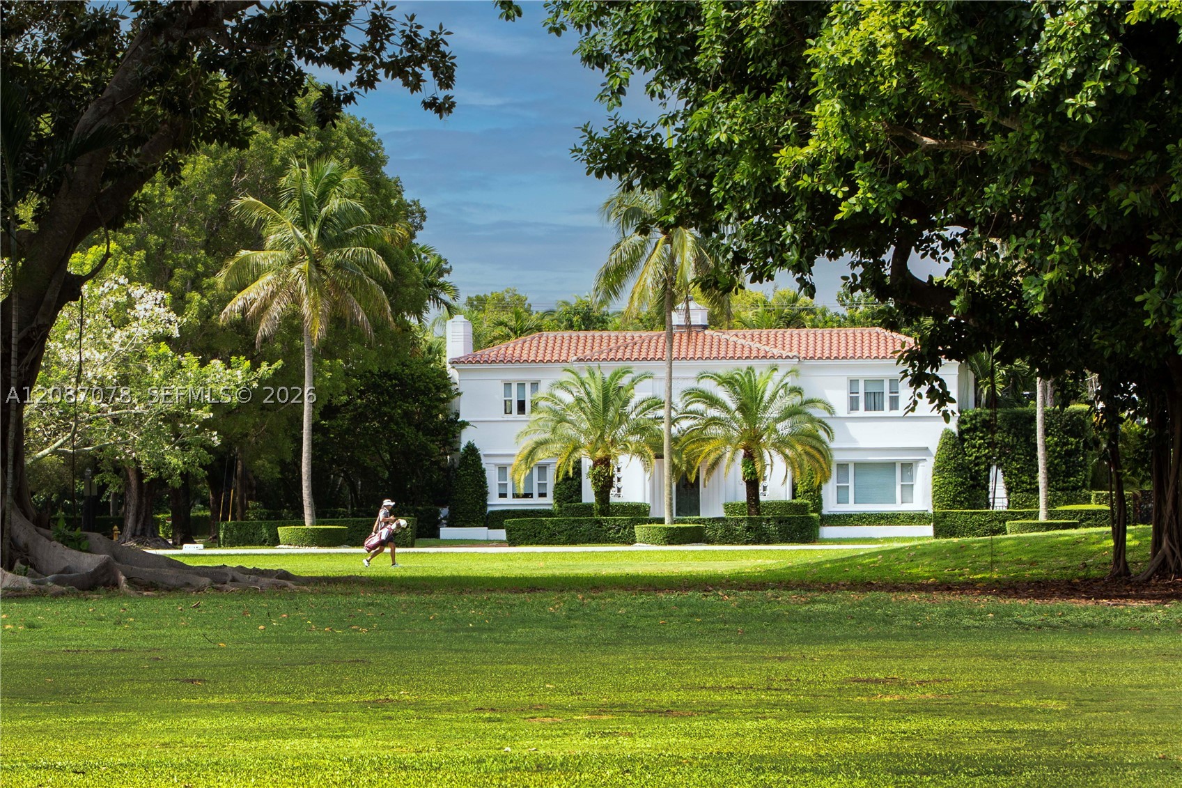 1261 N Greenway Dr, Coral Gables FL 33134