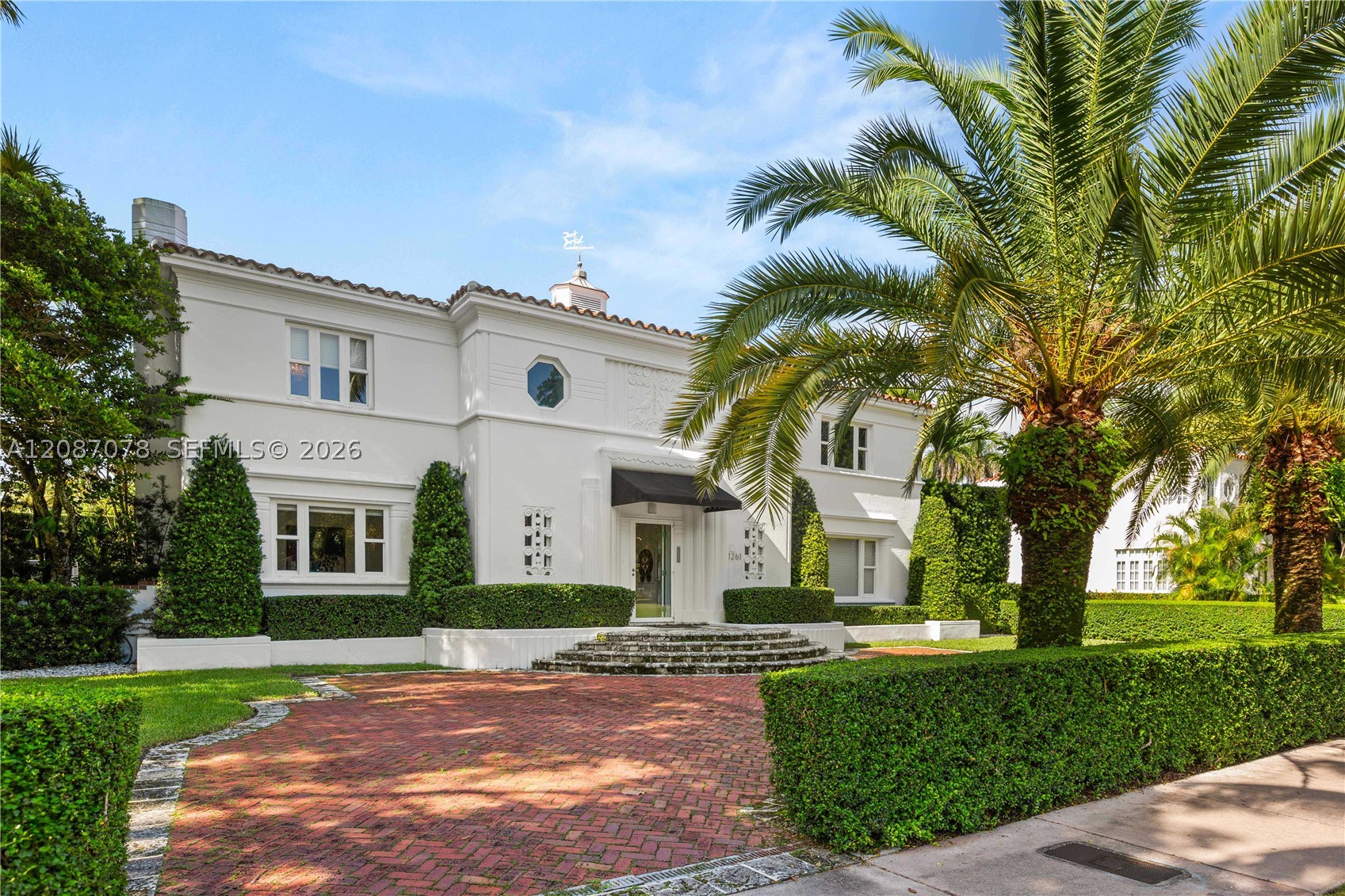 1261 N Greenway Dr, Coral Gables FL 33134