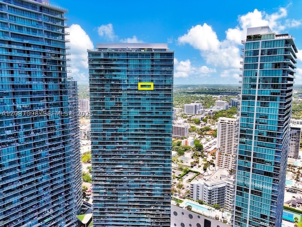 650 NE 32nd St #4705, Miami FL 33137