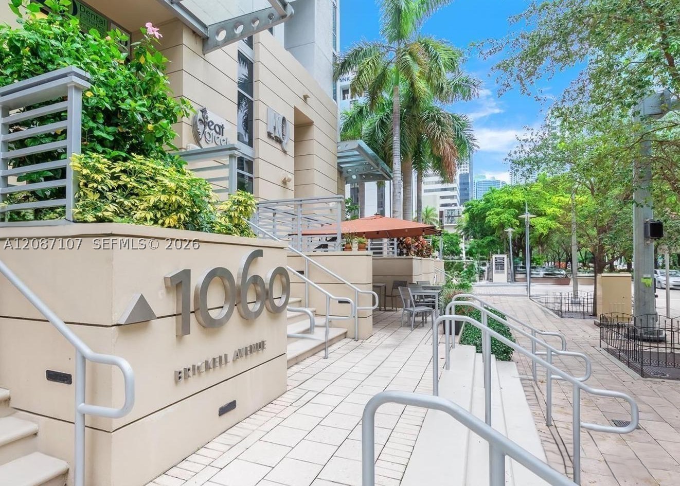 1060 Brickell Ave #2909, Miami FL 33131