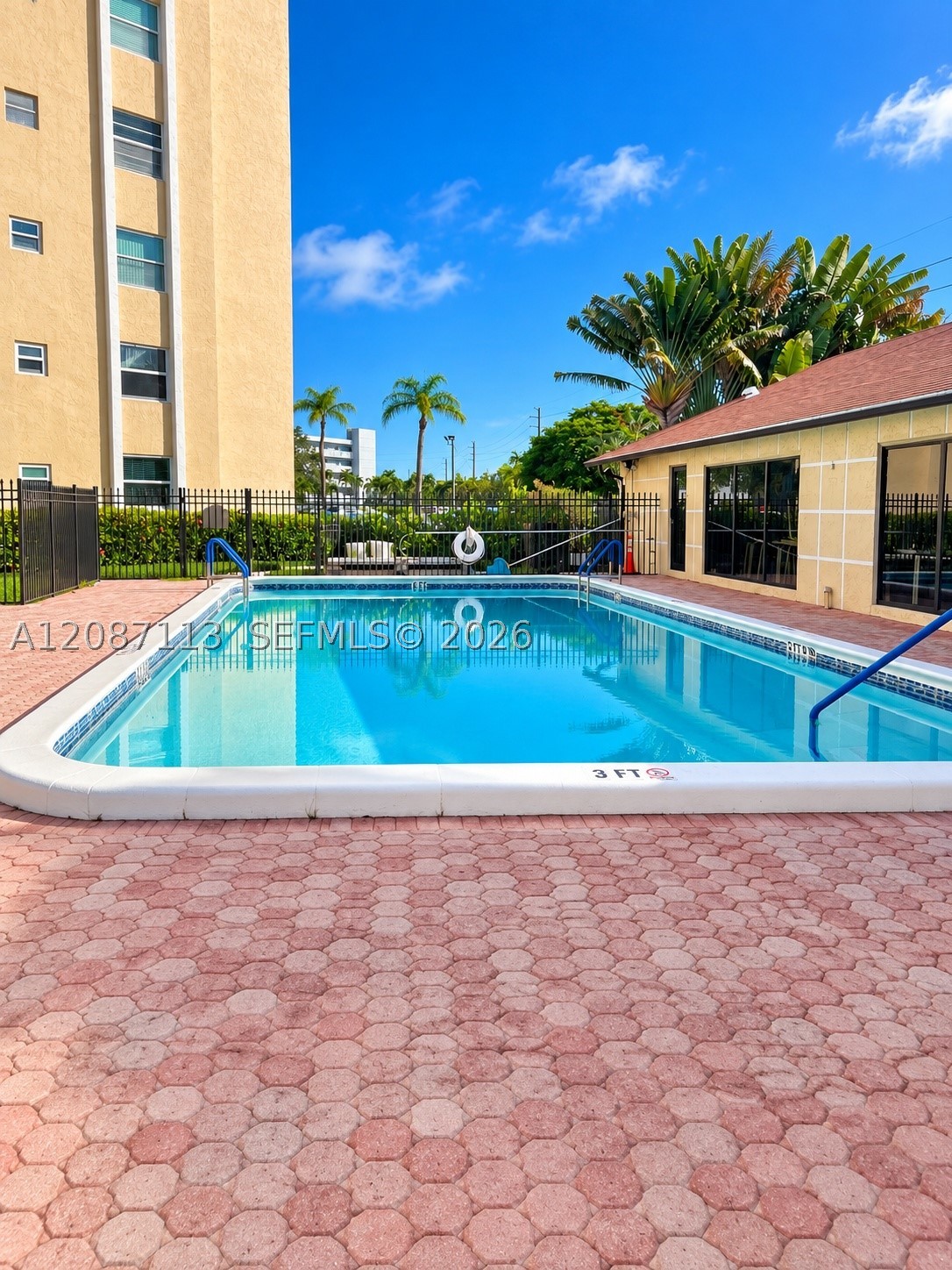 441 SE 3rd St #408, Dania Beach FL 33004