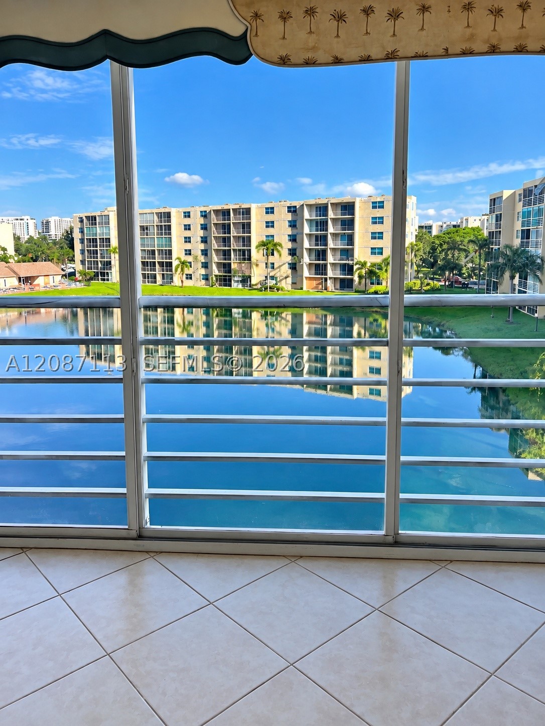 441 SE 3rd St #408, Dania Beach FL 33004