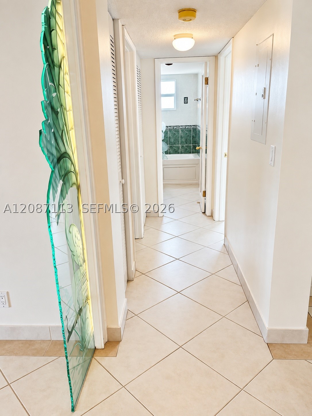 441 SE 3rd St #408, Dania Beach FL 33004