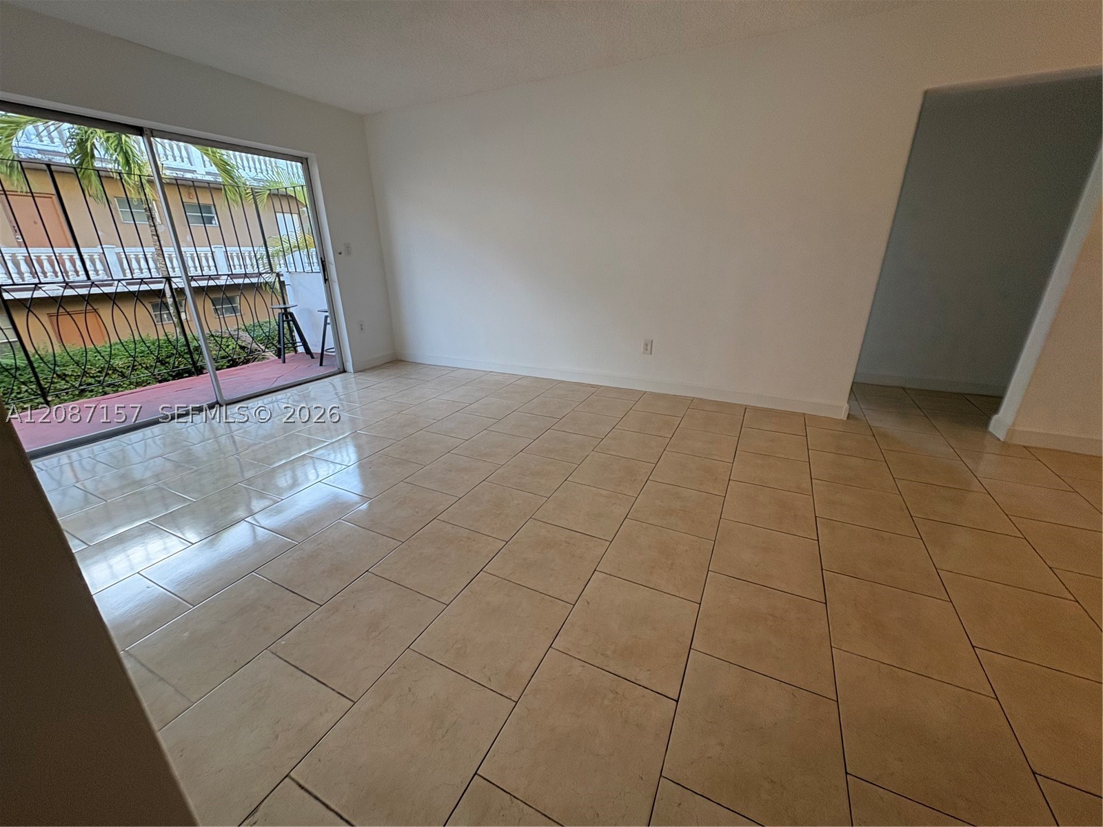 633 S Royal Poinciana Blvd #B218, Miami Springs FL 33166