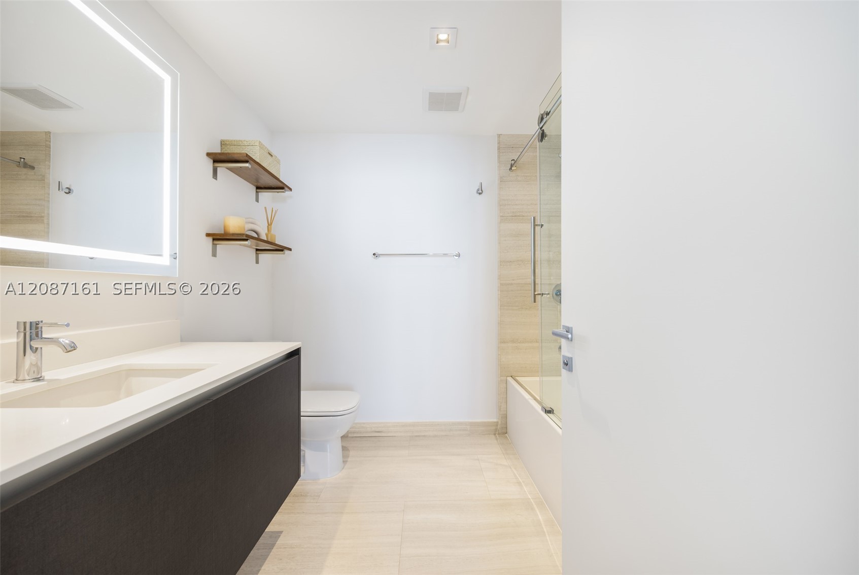 1451 Brickell Ave #1901, Miami FL 33131