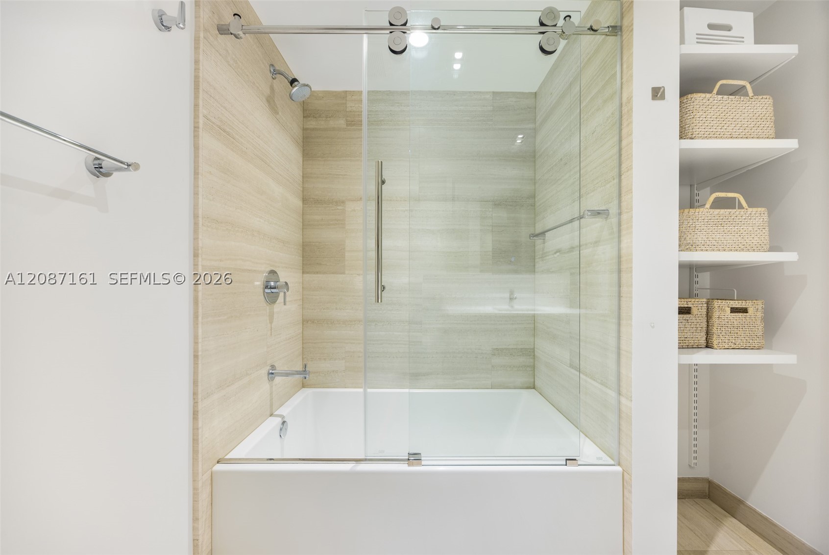 1451 Brickell Ave #1901, Miami FL 33131