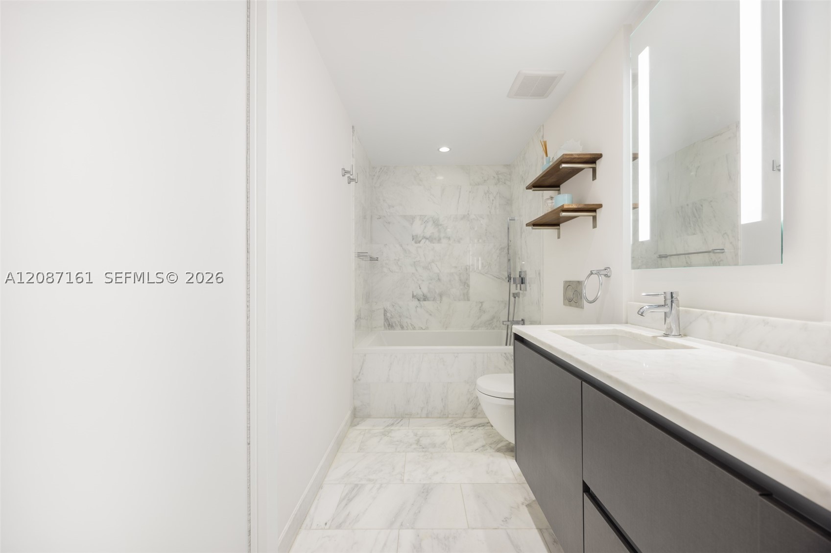 1451 Brickell Ave #1901, Miami FL 33131