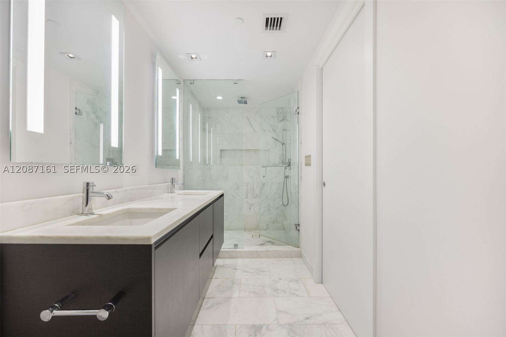 1451 Brickell Ave #1901, Miami FL 33131