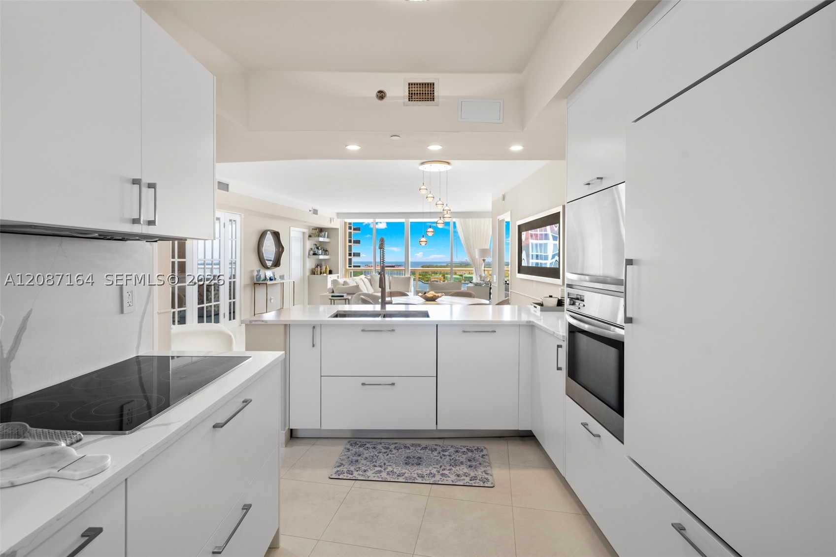 450 Alton Rd #2105, Miami Beach FL 33139