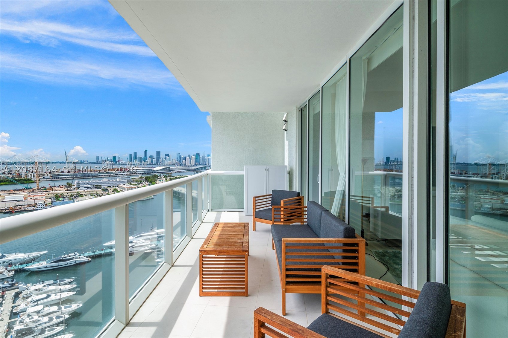 450 Alton Rd #2105, Miami Beach FL 33139