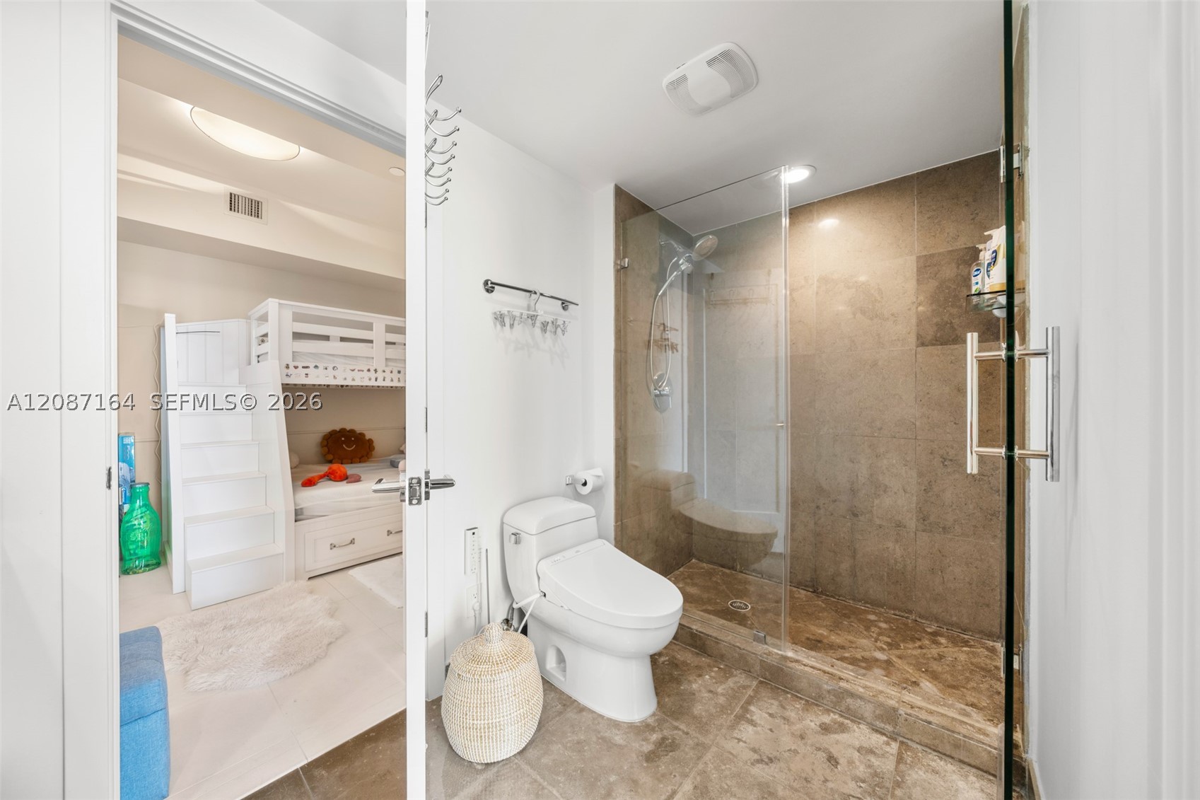 450 Alton Rd #2105, Miami Beach FL 33139