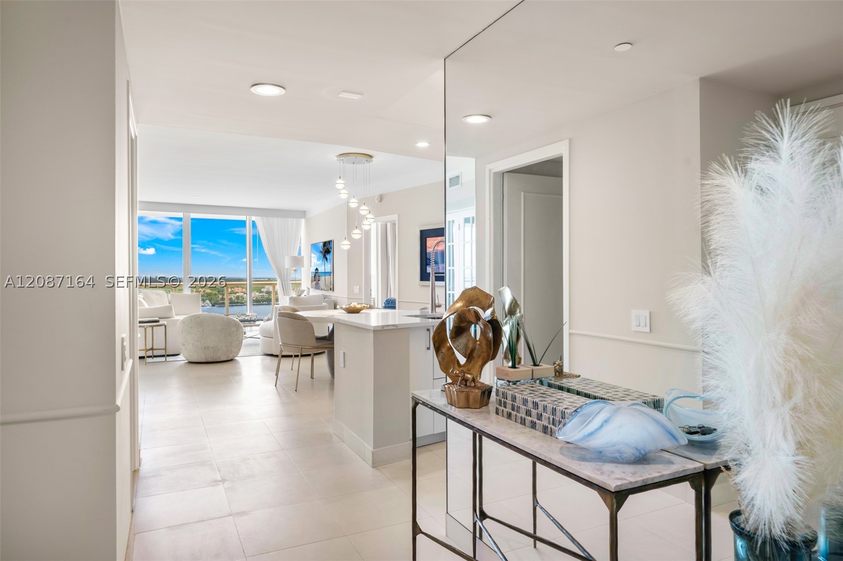 450 Alton Rd #2105, Miami Beach FL 33139