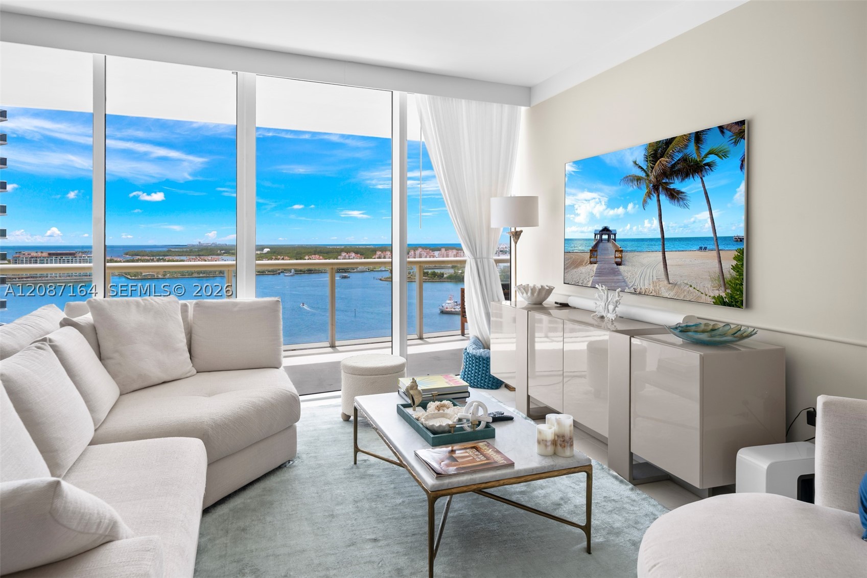 450 Alton Rd #2105, Miami Beach FL 33139