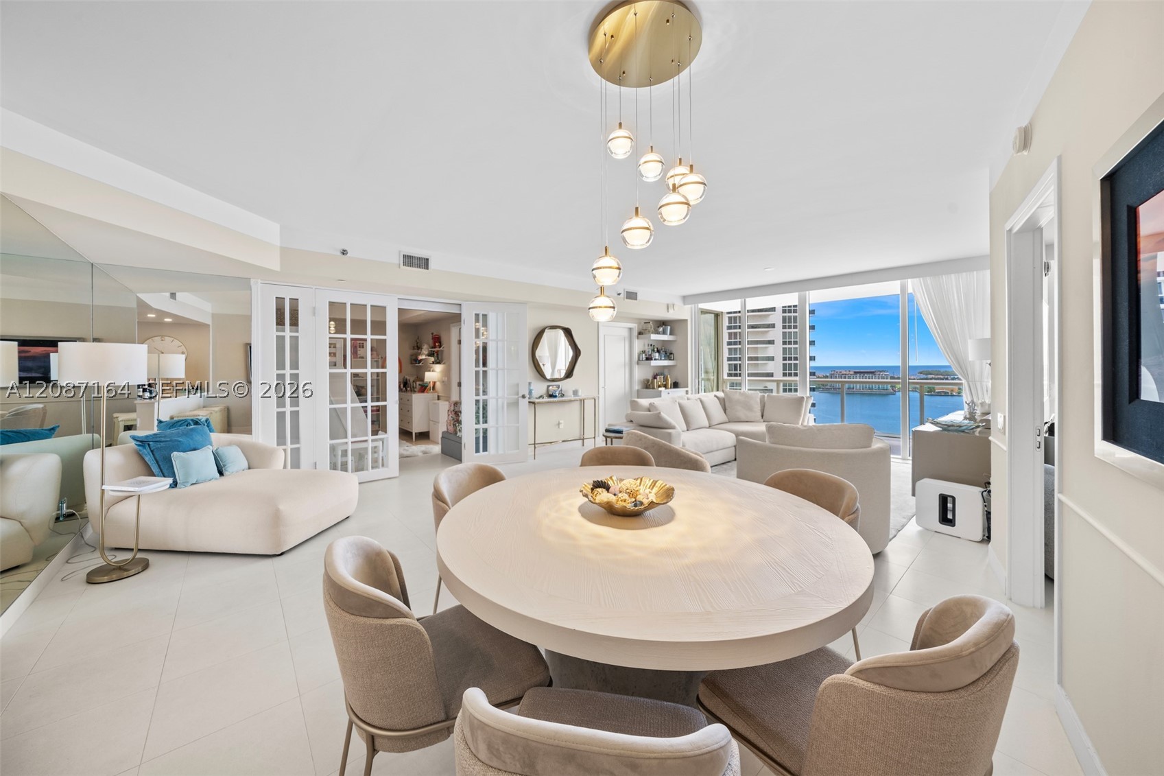 450 Alton Rd #2105, Miami Beach FL 33139