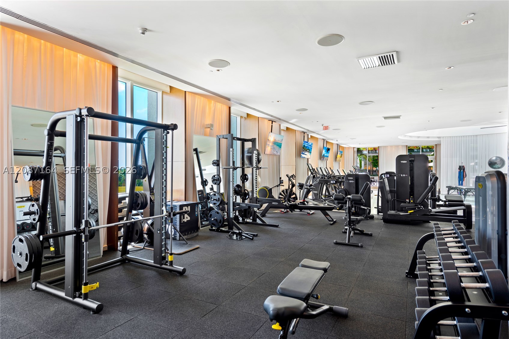 450 Alton Rd #2105, Miami Beach FL 33139
