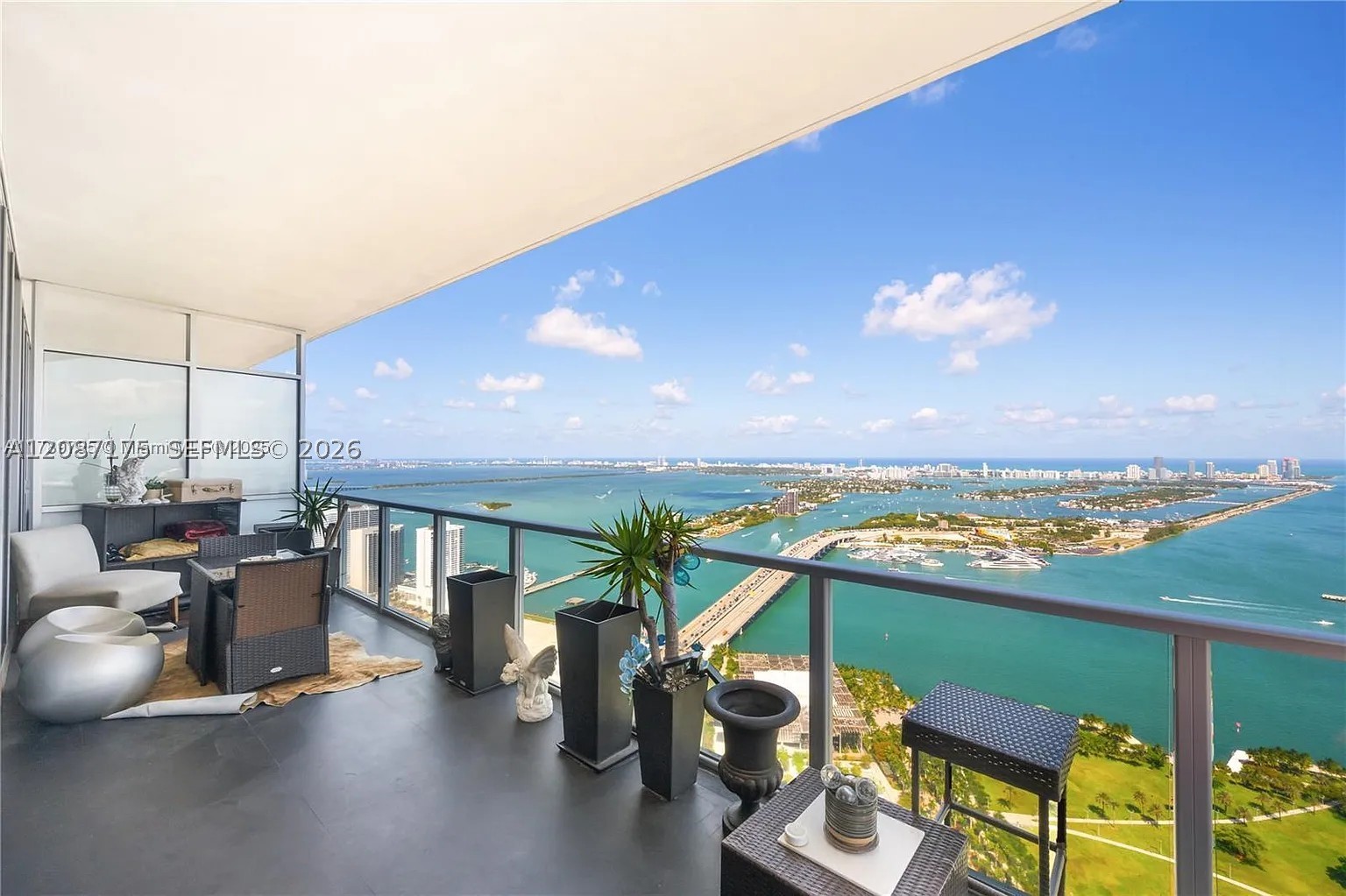Miami FL 33132 - A12087175
