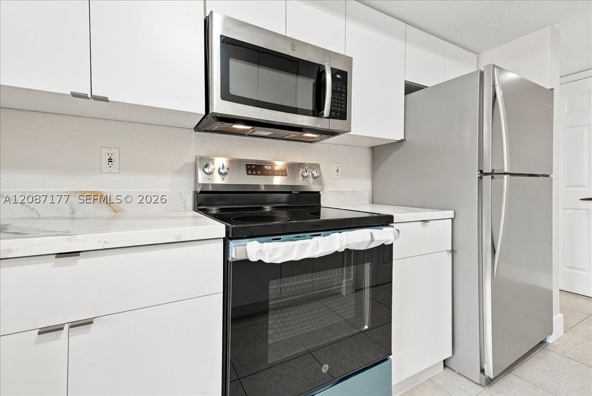 21000 SW 87th Ave #204, Cutler Bay FL 33189