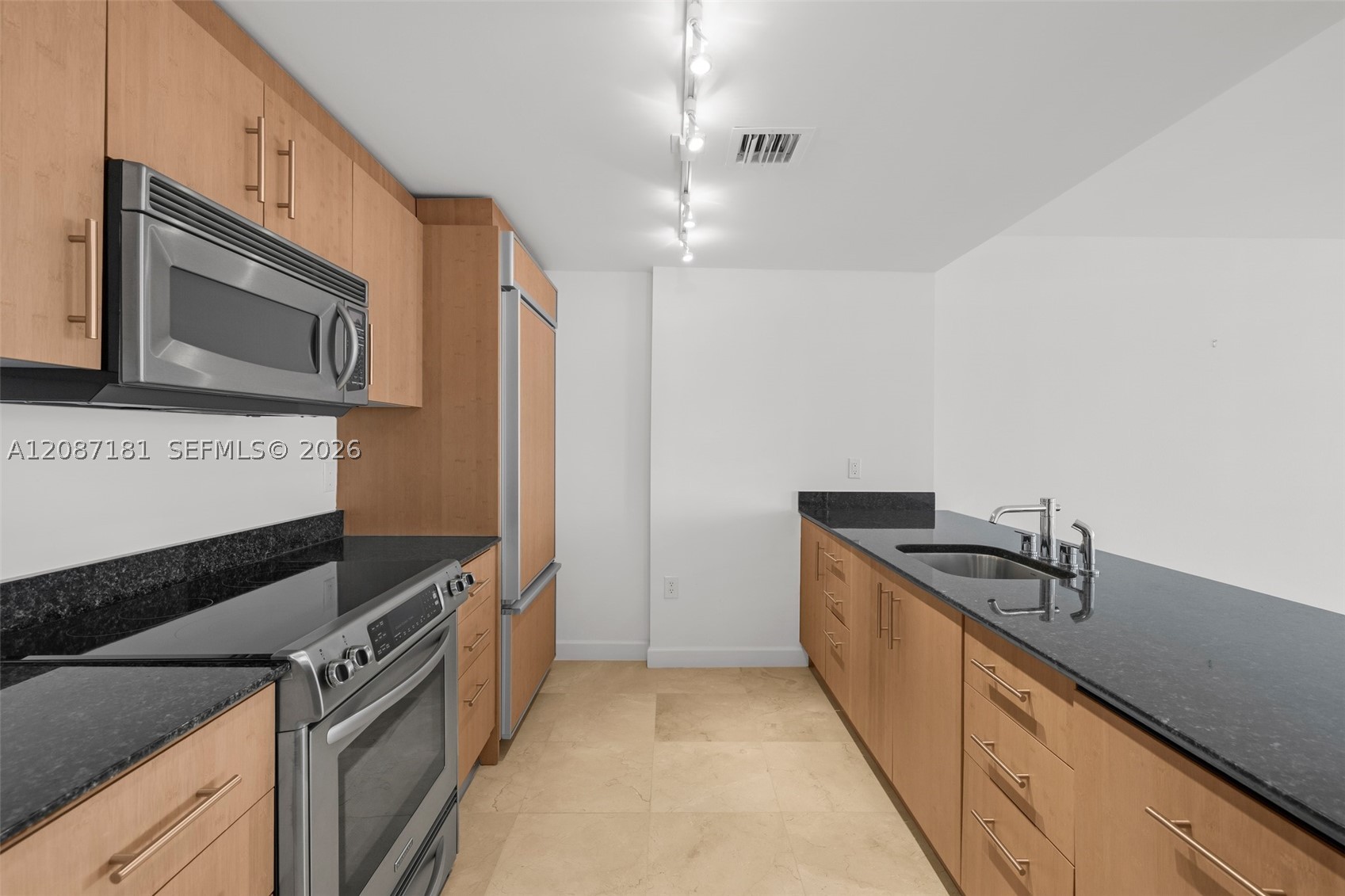 10275 Collins Ave #1511, Bal Harbour FL 33154