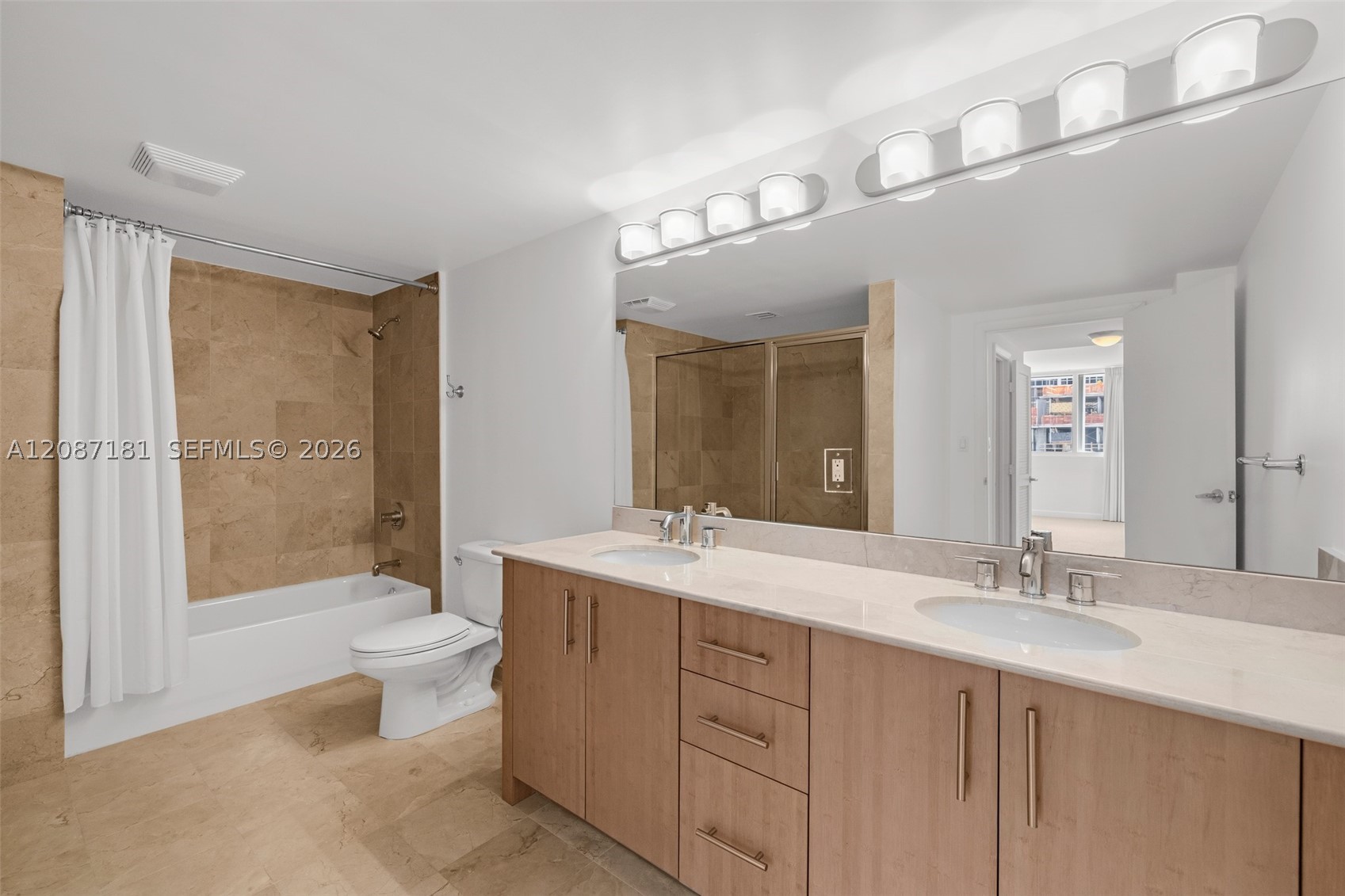 10275 Collins Ave #1511, Bal Harbour FL 33154