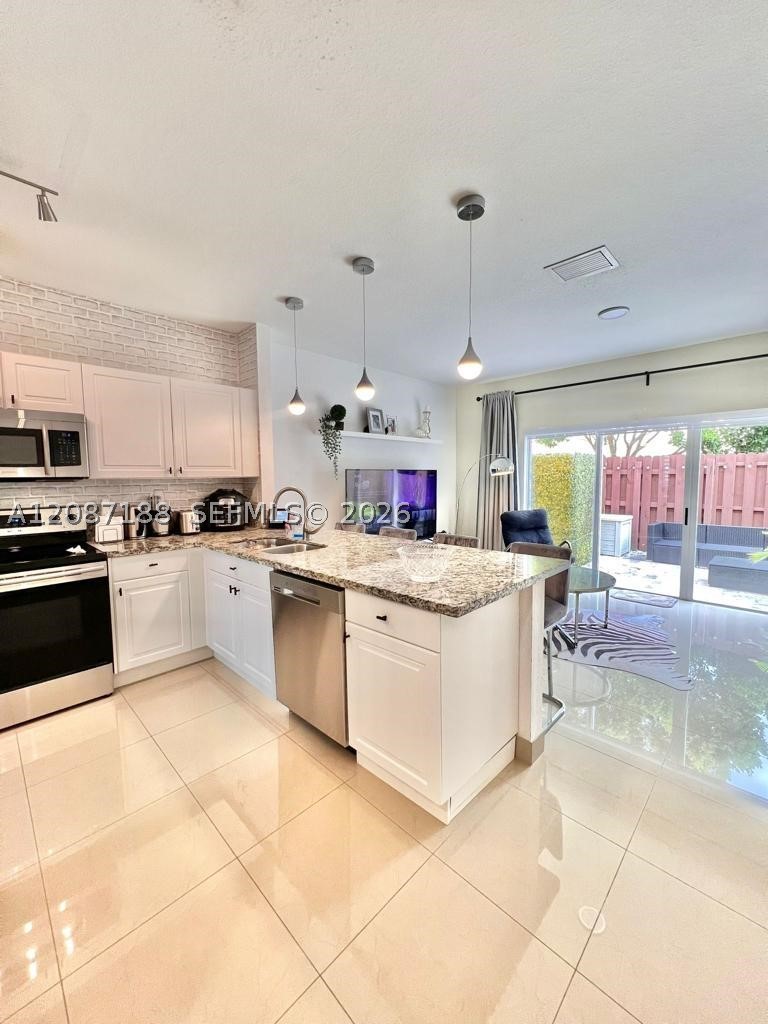 3355 NE 13th Cir Dr #105-28, Homestead FL 33033
