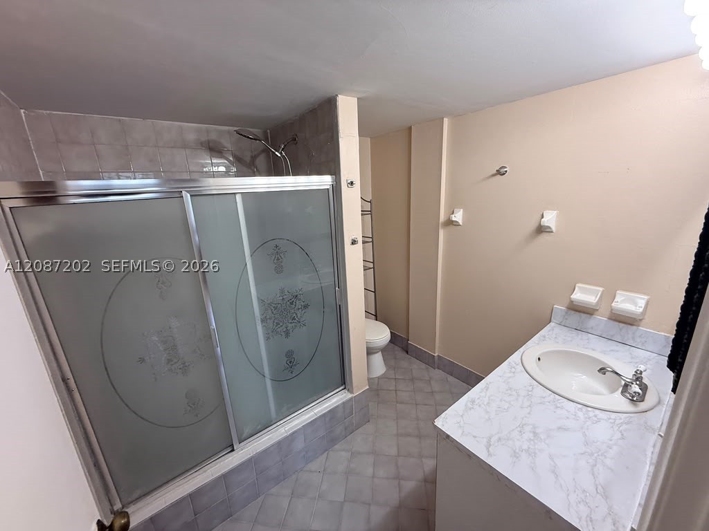 10000 NW 80th Ct #2361, Hialeah Gardens FL 33016