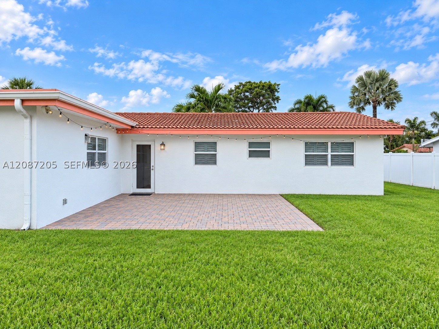 148 NW 8th St #0, Boca Raton FL 33432
