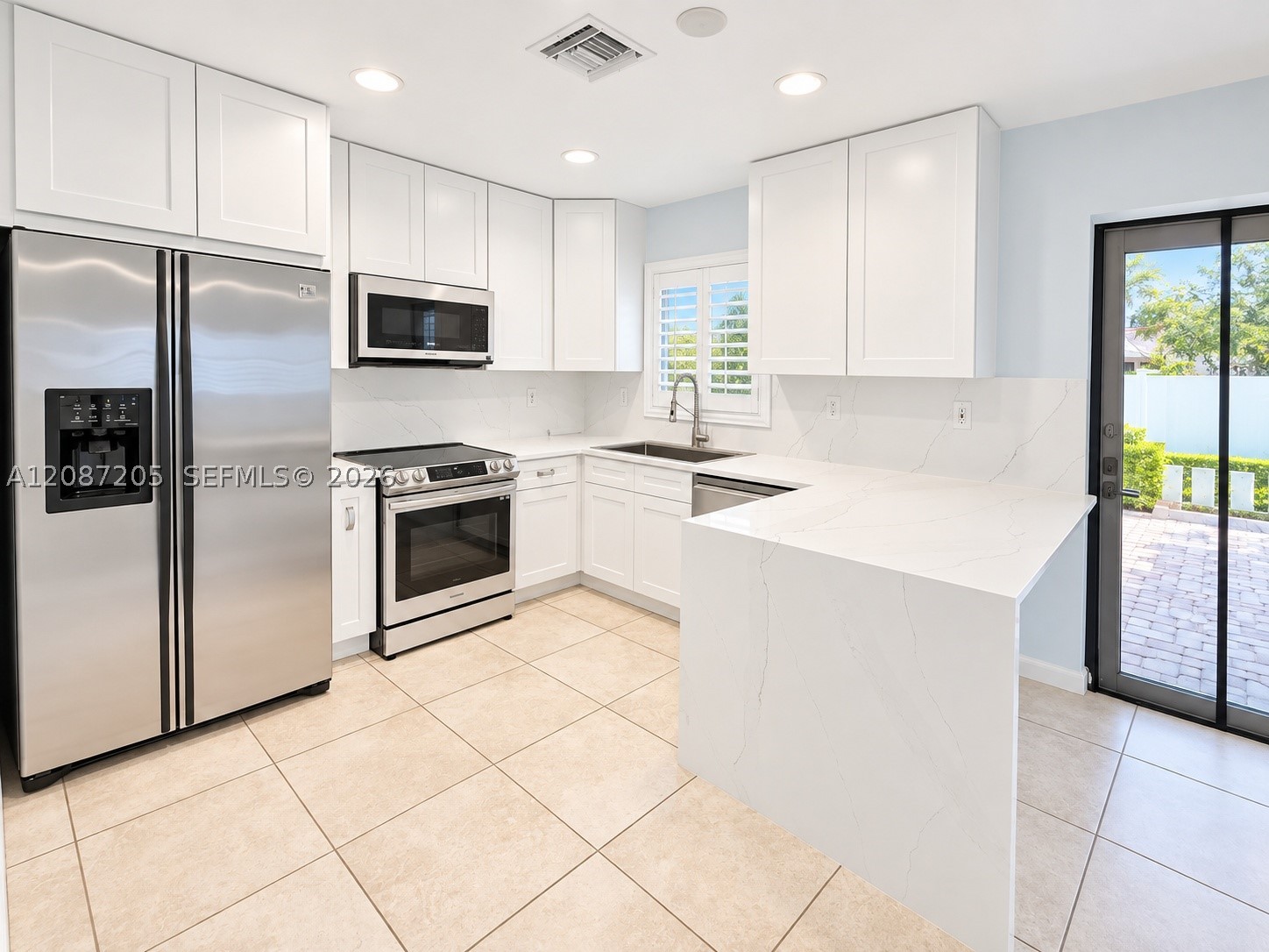 148 NW 8th St #0, Boca Raton FL 33432